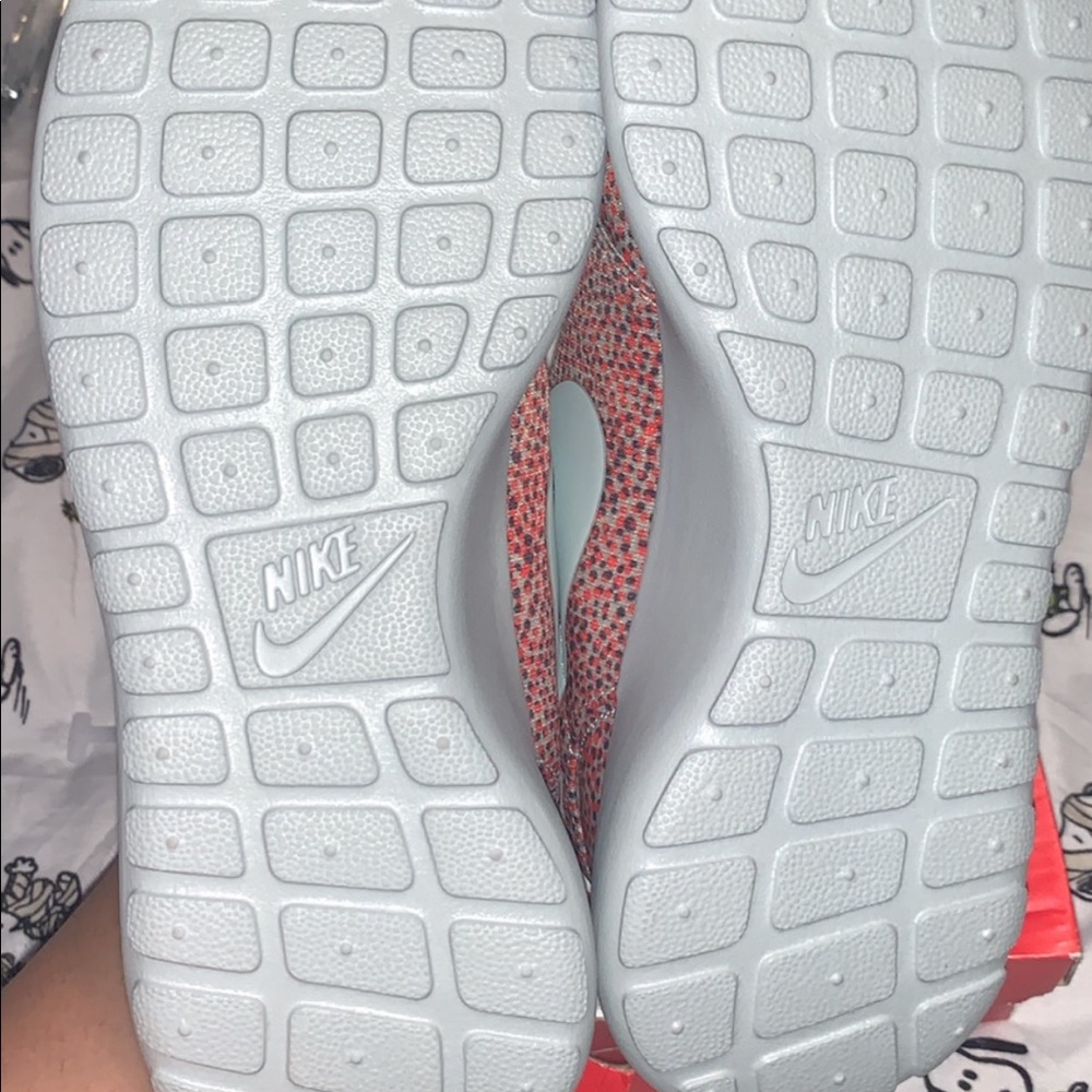 WMNS NIKE ROSHERUN PRINT WMNS 7.5